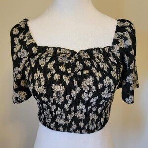 Nectar Clothing Ruched Crop Top